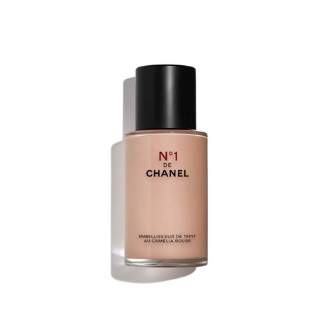 chanel n 1 embellisseur de teint|Chanel evens skin enhancer.